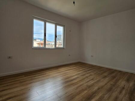 1+1 APARTMENT FOR SALE, NEAR THE ALBANIAN POST OFFICE