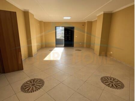 Rent, Apartment 2+1+2, Center