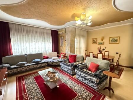 Qira, Apartament 2+1+2, Rruga Elbasanit – Stadiumi 'Air Albania'