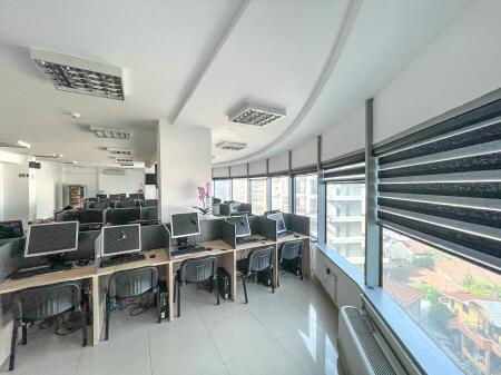 OFFICE FOR RENT 300 M2 DIBRA STREET