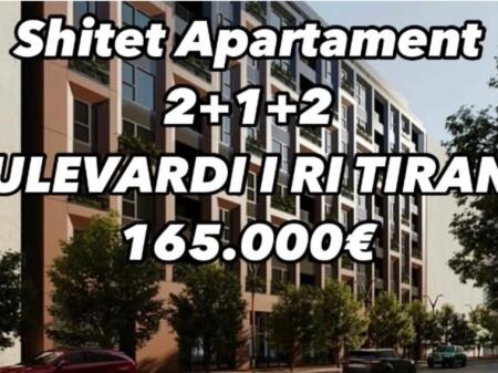 For sale 2+1+2 Apartment in the area of Bulevardi i Ri