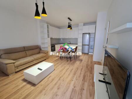 Appartamento di Lusso 2+1+2 in Affitto Vicino al Nuovo Maternità (ID B220115) Tirana
