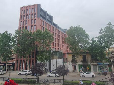 Shitet Post Parkimi te Rezidenca Galeria Roma