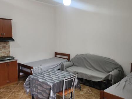 GARSIONERE 21 DHJETORI
