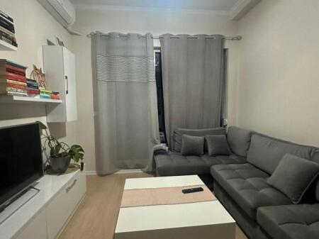 Appartamento in Affitto 1+1 a 21 Dhjetori (ID B210933) Tirana