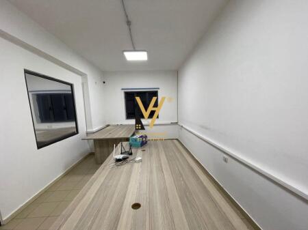 FOR RENT 140M2 SPACE, NEW MARKET