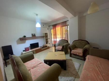 Apartament 2+1 për qira