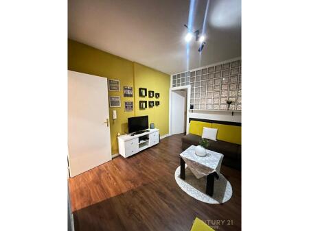 Apartament 1+1 për shitje te Xhamia e Tabakeve