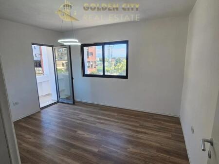 For sale Apartment 2+1 Stadium Durres