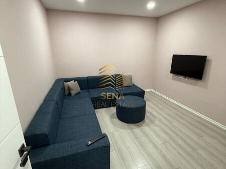 Qira, Apartament 1+1, Rruga Jordan Misja-pranë shinave.