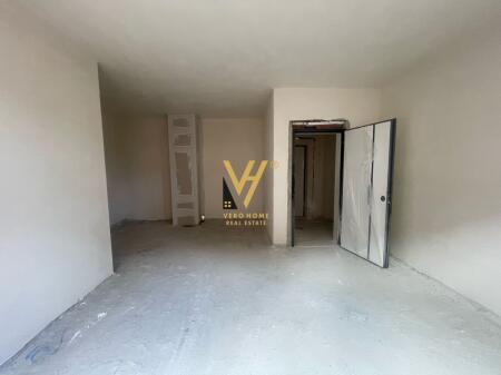 FOR SALE APARTMENT 2+1+2 IN KOM.XHELUKS XIBRAKU, ELBASAN STREET
