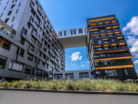 Luksoz Apartment 1+1 for rent, Square 21