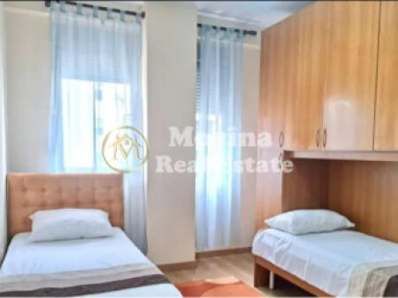 2+1 apartment, Kavaja Street