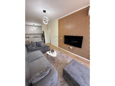 For sale, Apartment 2+1, Fratari Complex, Unaza e Re