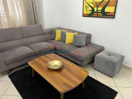 2+1 apartment for rent Paris Commune Tirana