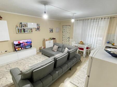 1+1 for rent Bulevardi i Ri Rruga Jordan Misja