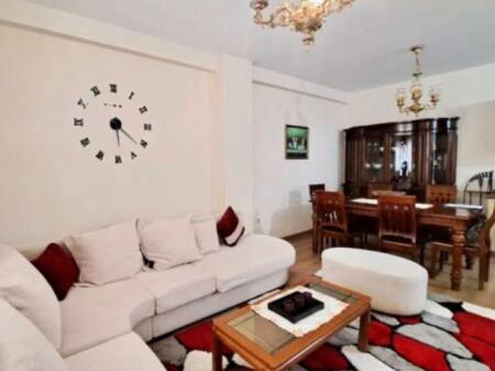 Apartment 2+1 is offered on Kavaja Street