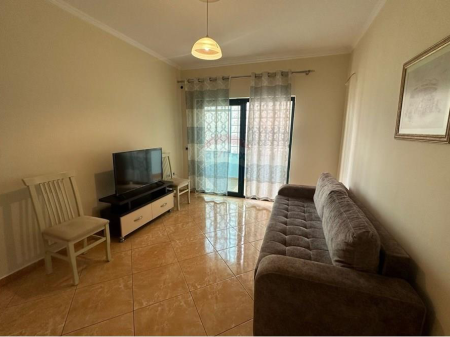 1+1 apartment for rent Myslym Shyri!