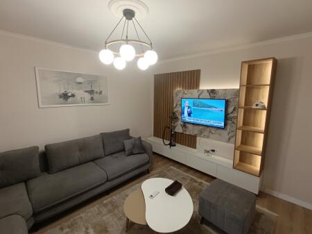 For rent 1+1 apartment with balcony, Allias near Mother Teresa Hospital