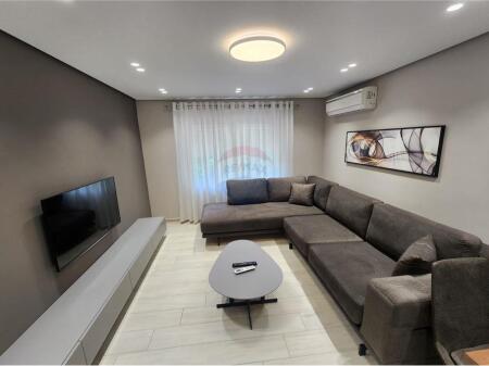 FOR RENT 2+1 APARTMENT IN THE CENTER