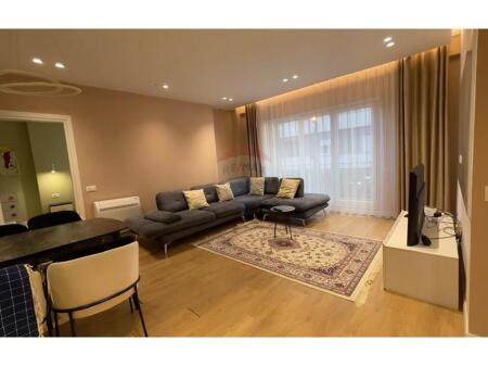A 2+1 apartment is offered for rent in one of the newest and most sought-after buildings on Rruga e Dibres, near Vila Gold.
