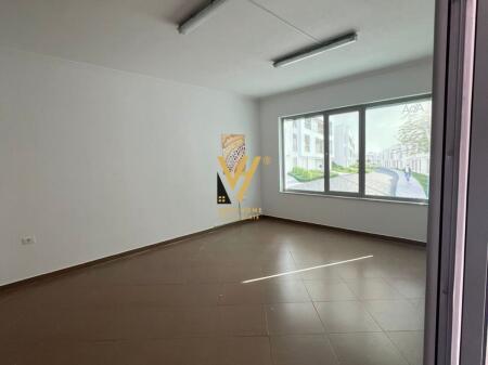 OFFICE 120 M2 FOR RENT IN SAUK