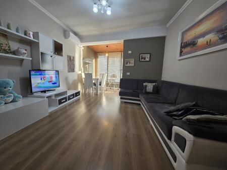 2+1 for rent, Astir