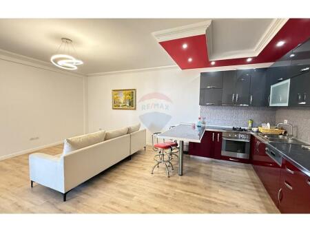 Apartament 2+1 për qira në zonën e Liceut Artistik!