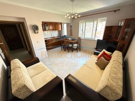 Shitet, Apartament 1+1, Rruga "Irfan Tomini", Tiranë