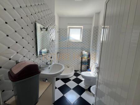 Rent, Apartment 2+1, Liqeni i Thate