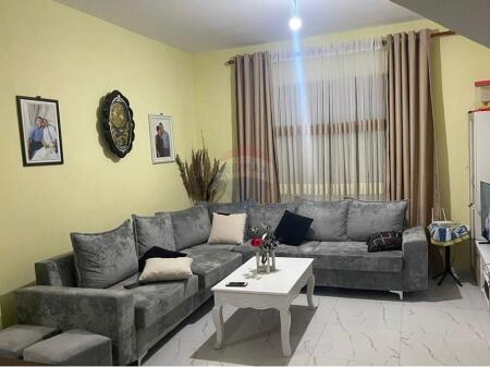 The first floor of a 2-story villa is for rent - Ali Dem