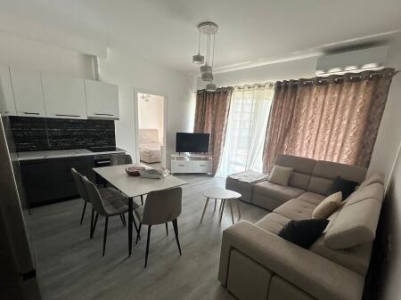 Apartment 2+1 for rent, 5 Maj Street, near emerald center. The price includes administration.