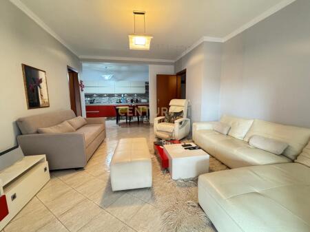 For sale apartment 2+1+2 at the intersection of December 21.