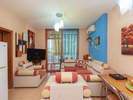 FOR SALE SUPER APARTMENT 2+1+2 WITH SEA VIEW IN GOLEMI BEACH