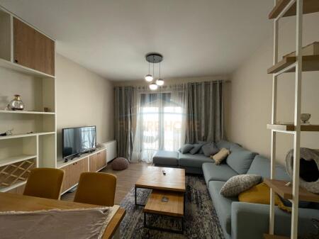 Shitet, Apartament 2+1+Post Parkimi, 21 Dhjetori