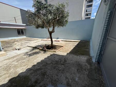FOR SALE APARTMENT 2+1 WITH YARD IN THE CENTER OF SHIJAK!!