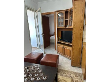 An apartment 1+1 is for rent at Higjena!