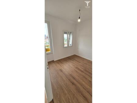 FOR SALE, APARTMENT 1+1, FORMER PARK, TIRANA. TT2145