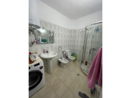Shitet, Apartament 2+1+Ambient Biznesi, Kodra e Diellit, Tirane