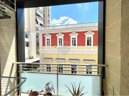 3+1+2 apartment for rent in the center of Tirana