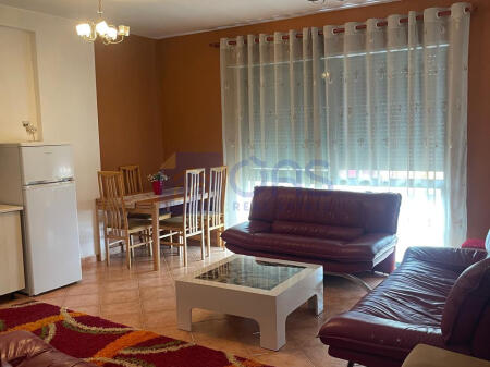 For rent apartment 1+1 in Fresk, Tirana