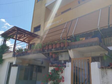 Shtëpi 2+1+2 me Qira në Kodra e Priftit, Tiranë - 120 m²