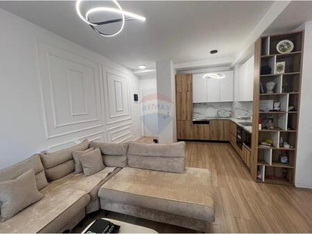 2+1+2 apartment for rent at Marga 1
