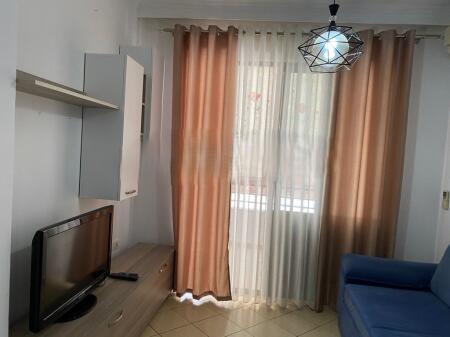 Apartament 1+1 me Qira në Astir!
