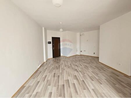 2+1 apartment for sale at Pallatet Cabej!