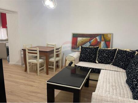 An apartment 1+1 is for rent at Shkolla e Kuqe.