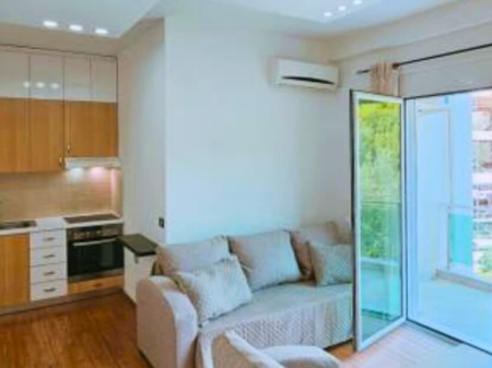 Tek Kompleksi Bora, Jepet Me Qira Apartament 1+1 I Mobiluar!
