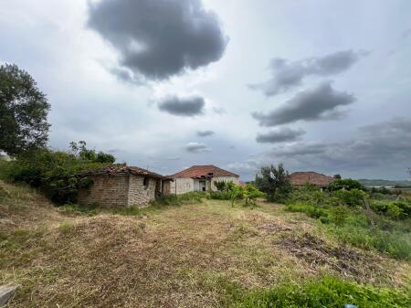 For sale, Private House +2800 m2 Land "Maminas".
