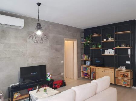 Apartment 1+1 for rent, Komuna Parisit