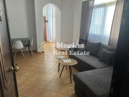 Qera, Shtepi Private 2+1, Selite